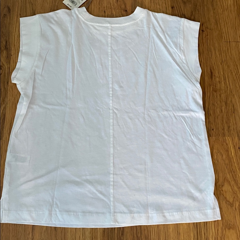 BNWT a new day White Short Sleeve Tee - Picture 8 of 13